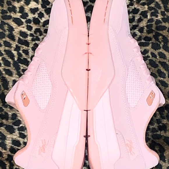 Jordan 4 RM - Picture 5 of 6